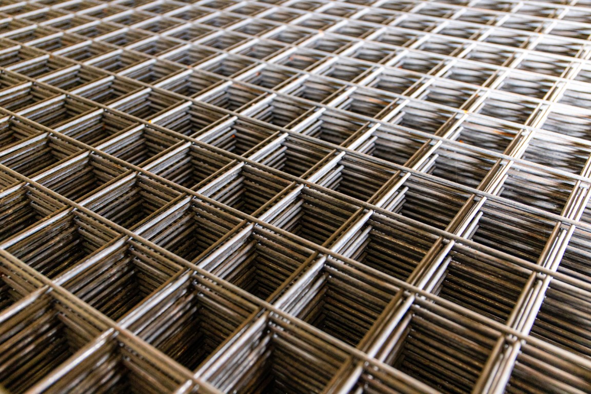 Grating Mesh Riser our-products/mesh-grating | Egmont Industrial