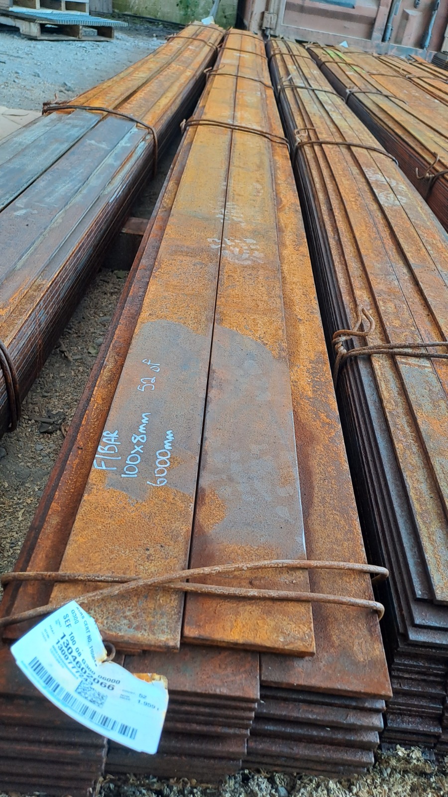 FLAT BAR 100 x 8 (Surplus Uncertified)