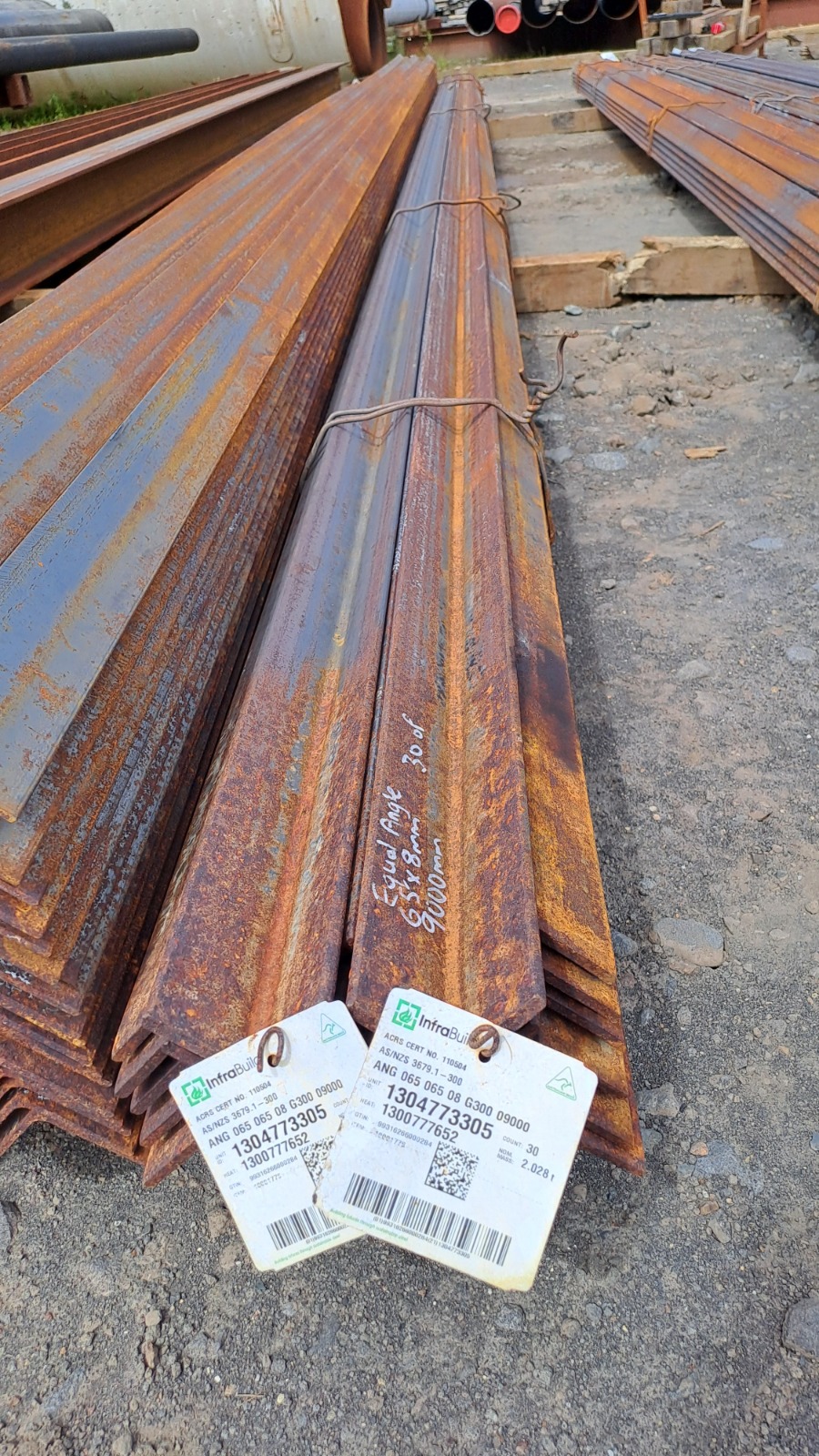 EQ ANG 65 x 65 x 8 (Surplus Uncertified)