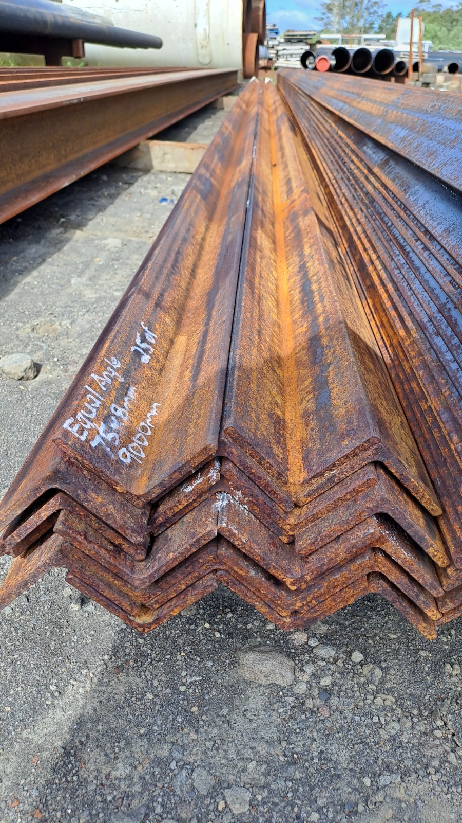 EQ ANG 75 x 75 x 8 (Surplus Uncertified)