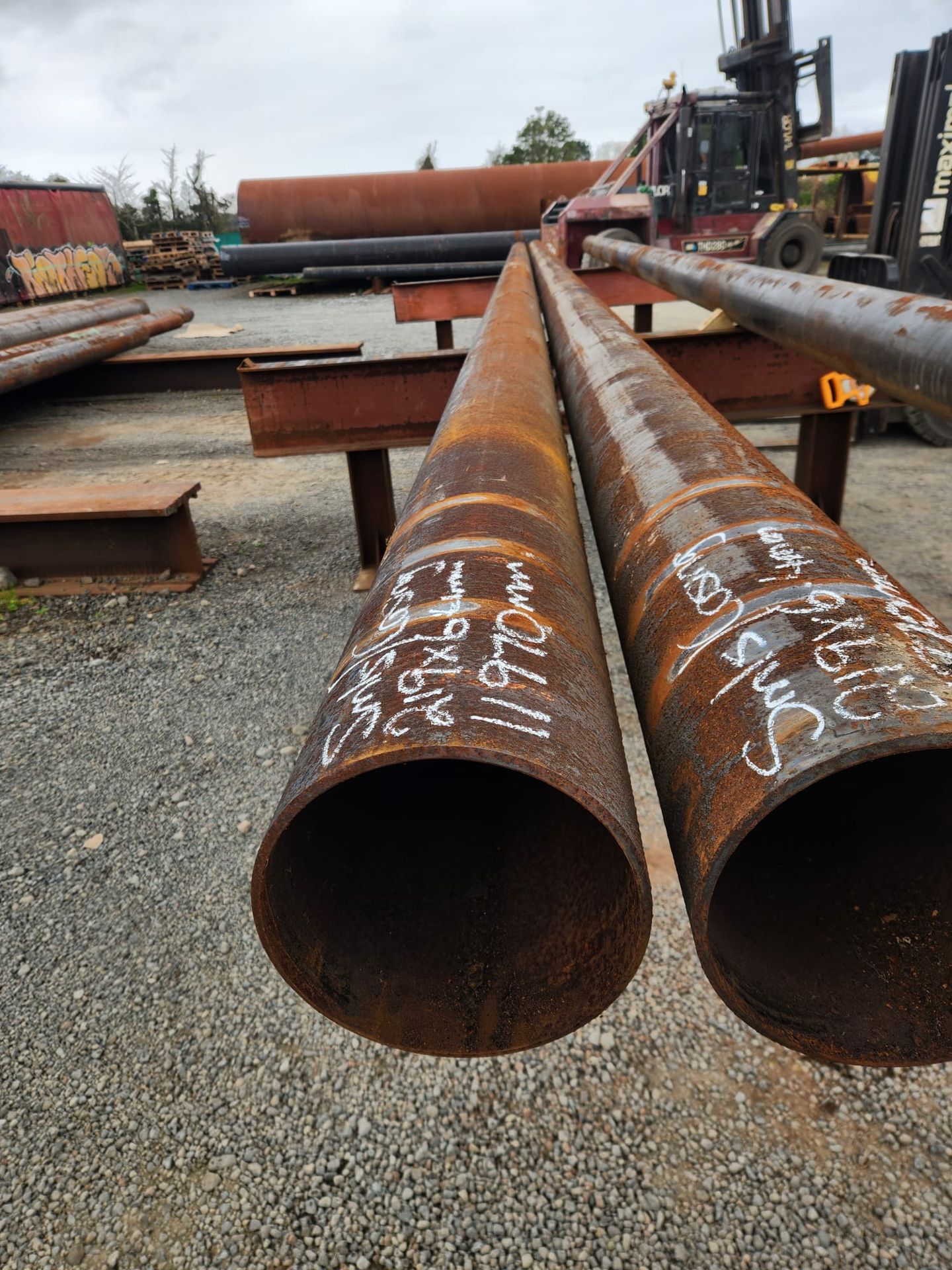 PIPE SMLS CASING - 219mm od x 6.4mm wt (Surplus Uncertified)