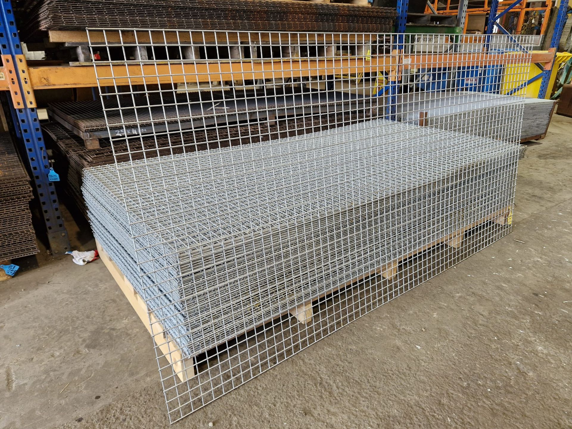 EGM/STK/Mesh Racking Area - GM15070