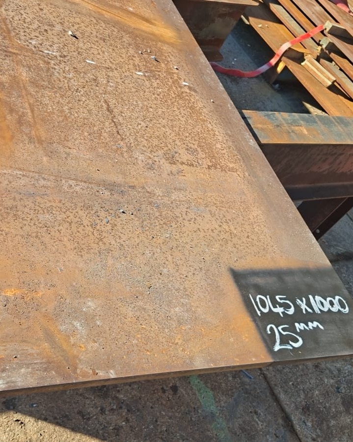 EGM/STK/HR2 RHC - Driveway - 1092.0.3