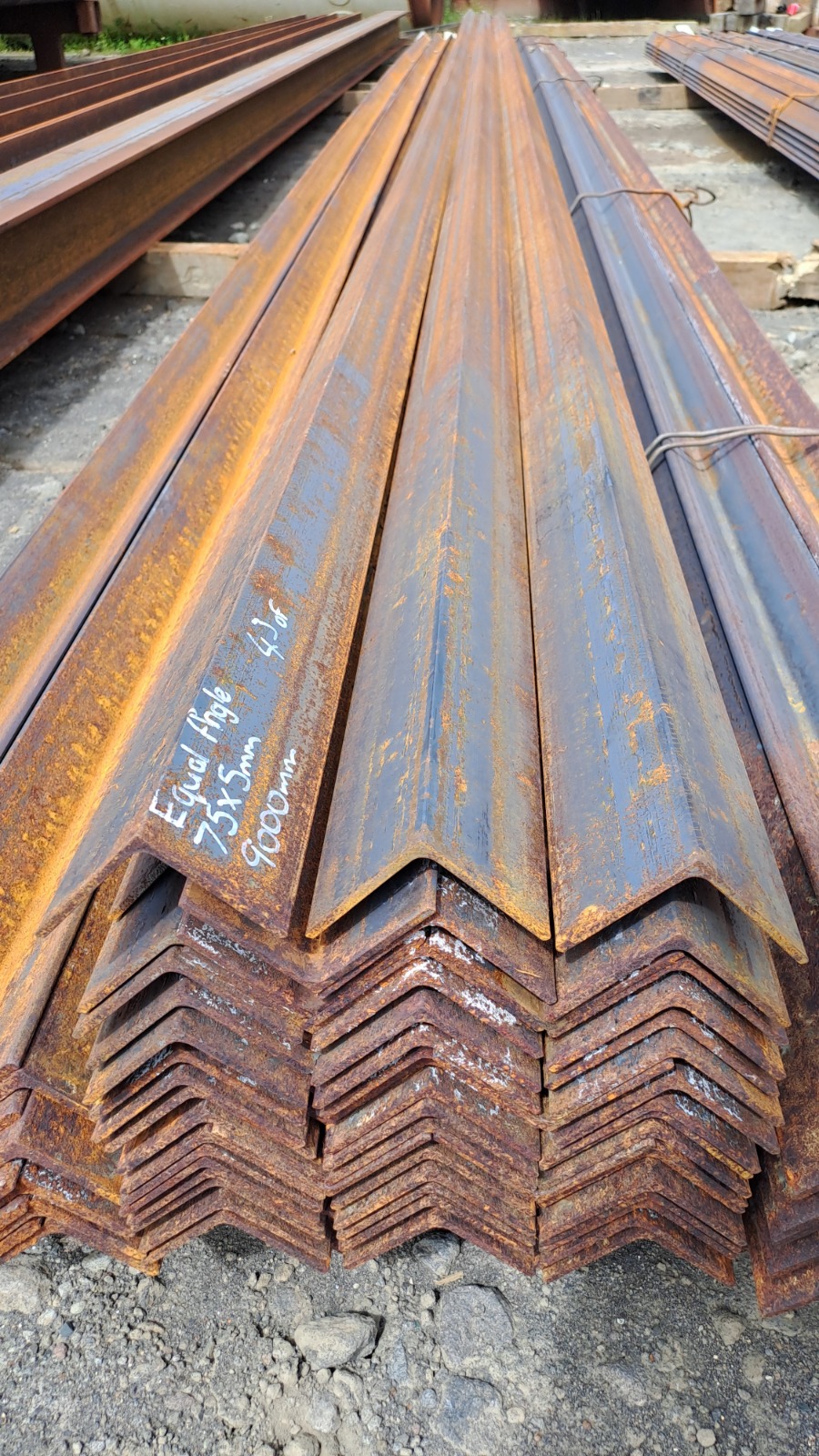 EGM/STK/Flat Bar Rack - SS15324