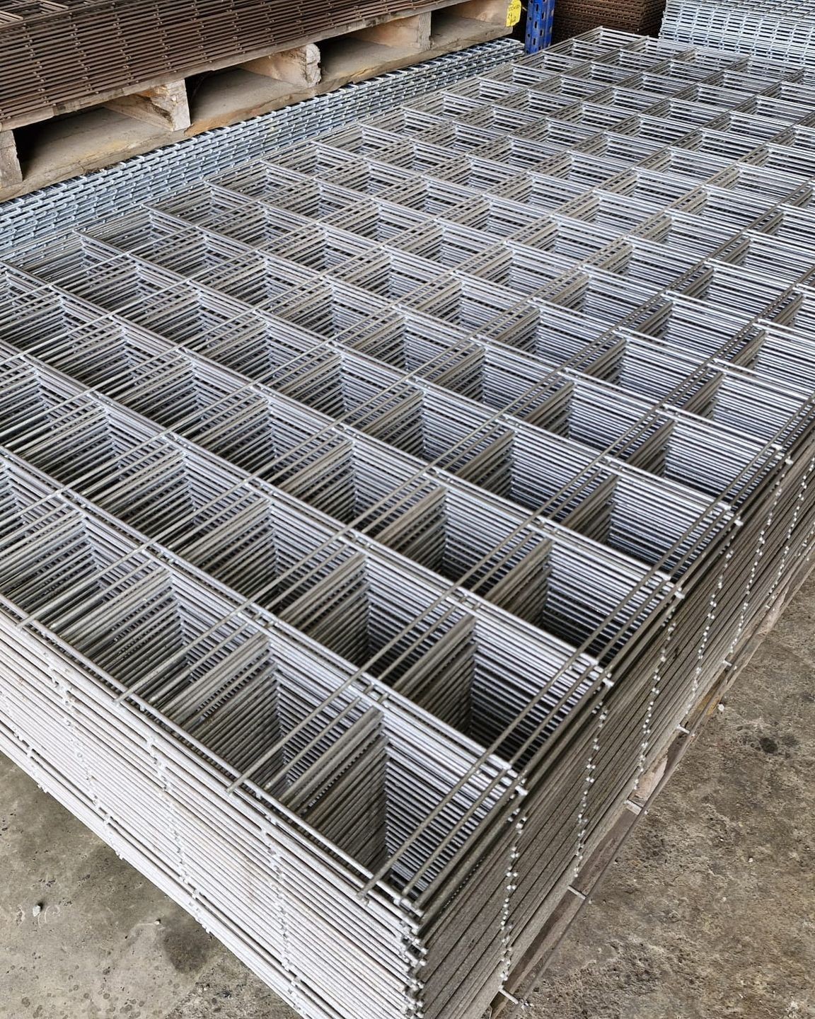 EGM/STK/Mesh Racking Area - GM15033