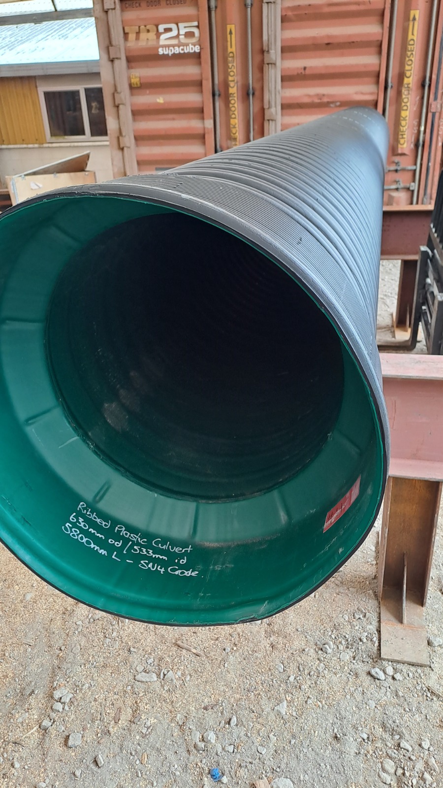 PIPE RIBBED PLASTIC CULVERT SN4 - 630mm od (Surplus Uncertified)